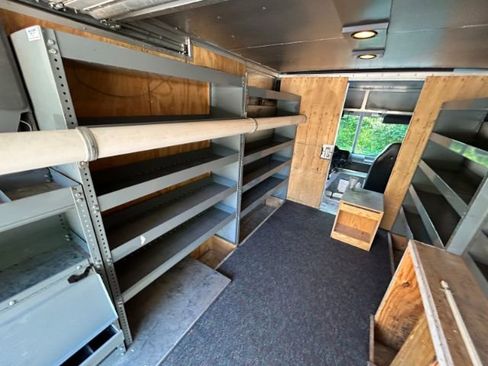 Used 2013 Ford E-350 and Econoline 350 Super Duty w/ Air Conditioning Prep Pkg RWD image 28