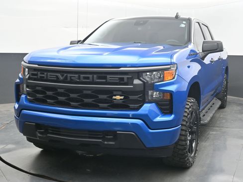 Used 2022 Chevrolet Silverado 1500 Custom AWD/4WD image 4