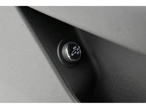 Certified 2023 Cadillac XT6 Premium Luxury AWD/4WD image 39