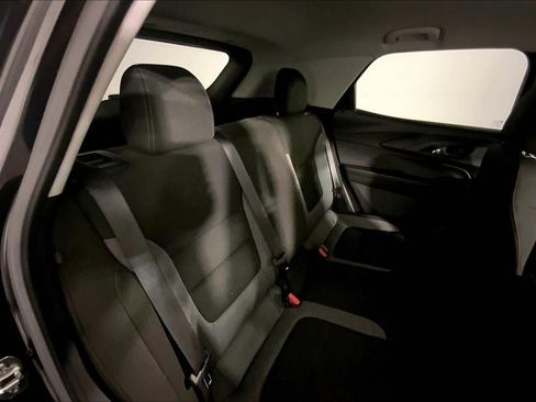 Used 2025 Chevrolet TrailBlazer LT FWD image 23