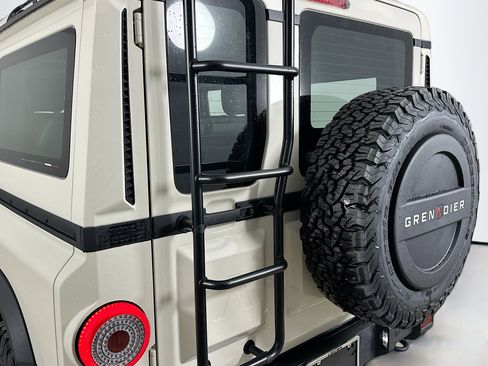 New 2026 INEOS Grenadier Fieldmaster Edition image 42