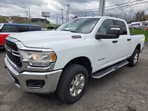 Used 2024 RAM 2500 Big Horn image 1