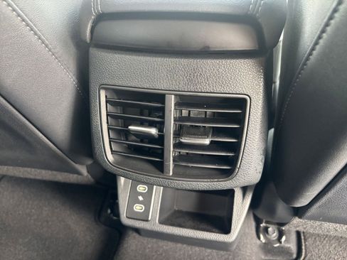 Used 2025 Kia Seltos S image 23