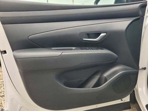 New 2026 Hyundai Tucson SE image 17