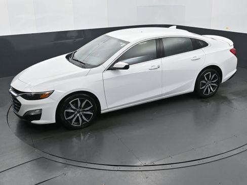Used 2023 Chevrolet Malibu RS image 28