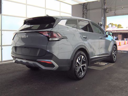 Used 2023 Kia Sportage EX FWD image 6