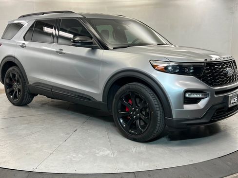 Used 2023 Ford Explorer ST w/ Equipment Group 401A AWD/4WD image 8