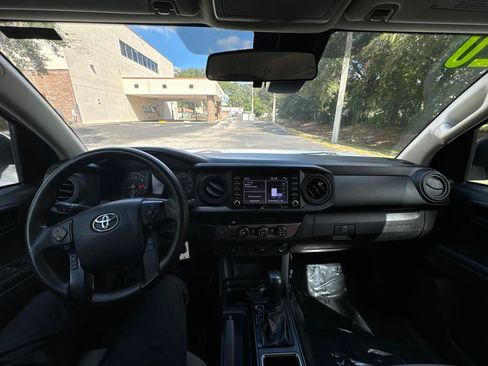Used 2020 Toyota Tacoma SR RWD image 19