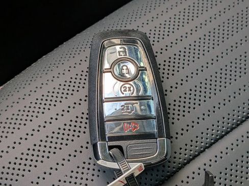 New 2026 Lincoln Nautilus Reserve w/ Jet Appearance Package image 27