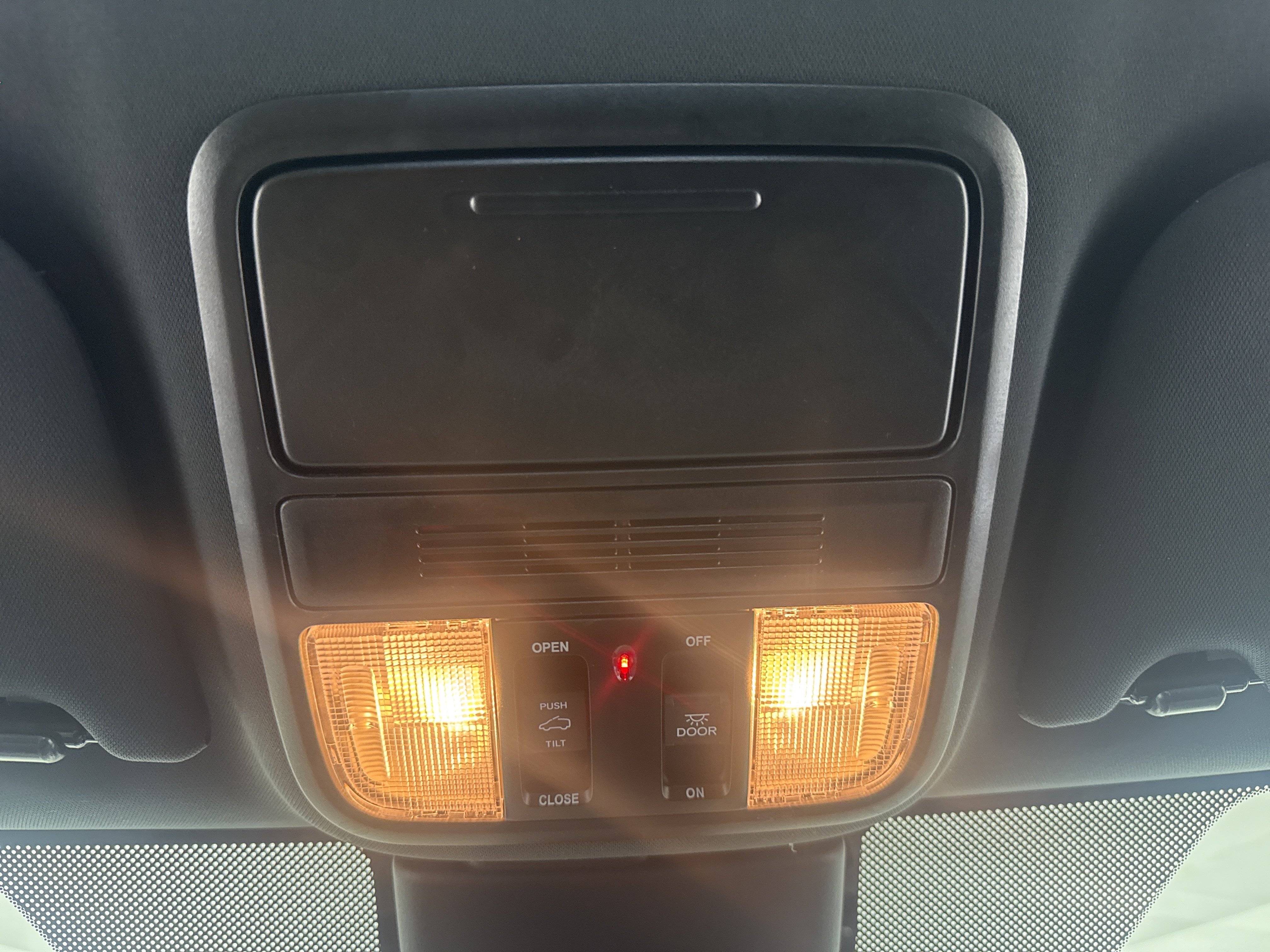Used 2025 Honda Odyssey Sport-L image 28