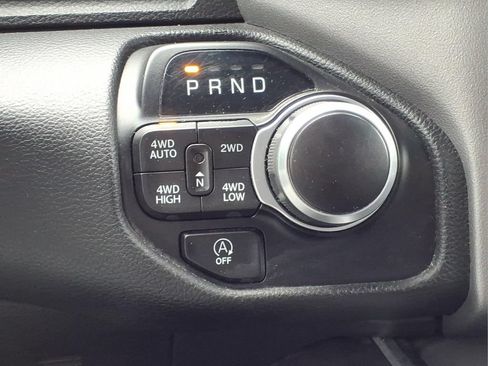 Used 2022 RAM 1500 Big Horn AWD/4WD image 13