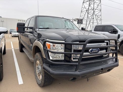 Used 2011 Ford F350 King Ranch image 3
