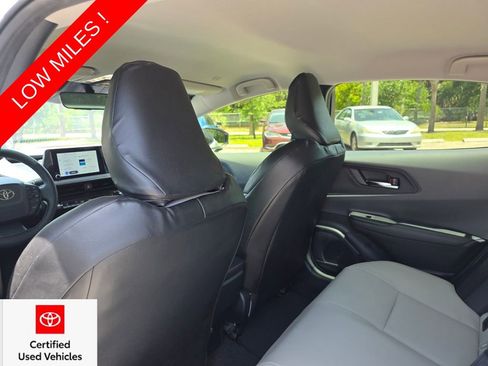 Used 2023 Toyota Prius XLE FWD image 22
