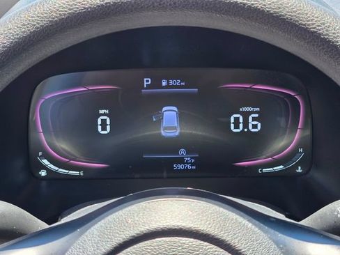 Used 2024 Kia Soul LX w/ Option Group 015 FWD image 26