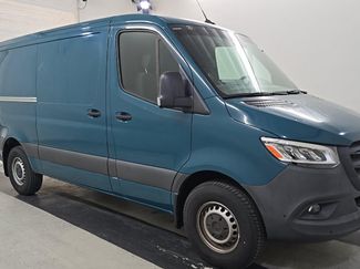 Used 2024 Mercedes-Benz Sprinter 2500 video 3