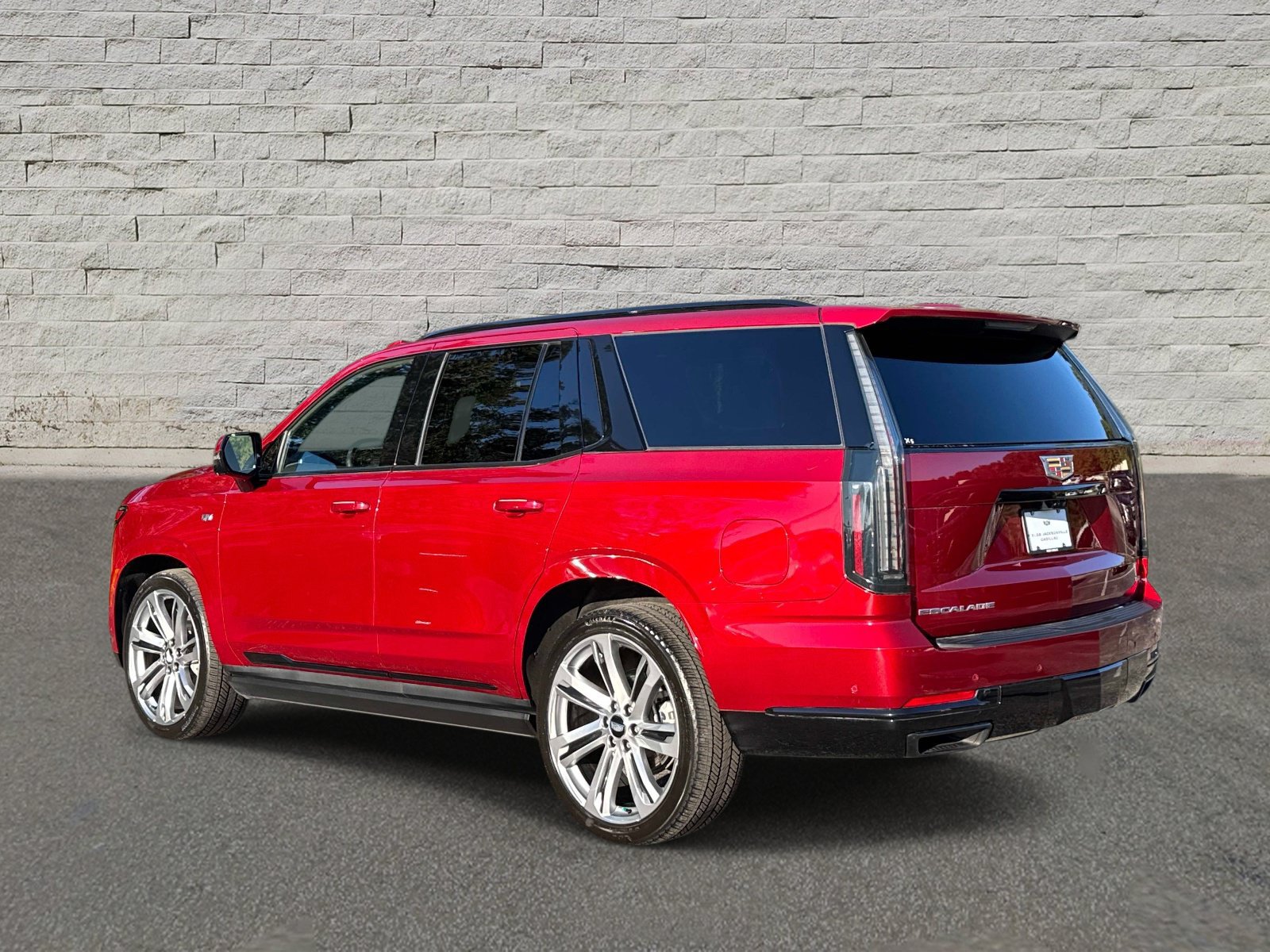 Used 2025 Cadillac Escalade Sport Platinum AWD/4WD image 3