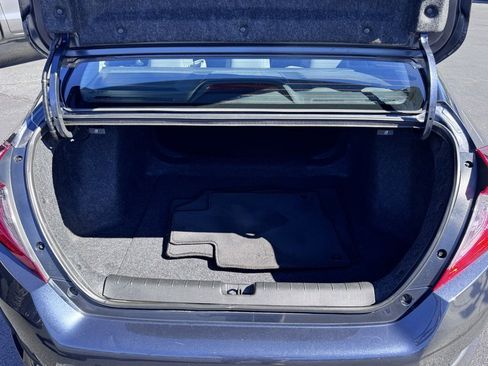 Used 2021 Honda Civic Touring image 40
