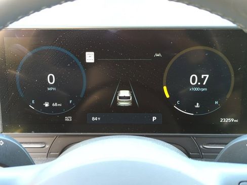 Used 2024 Hyundai Kona Limited image 10