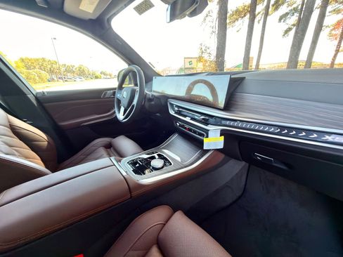 New 2026 BMW X5 xDrive40i AWD/4WD image 18