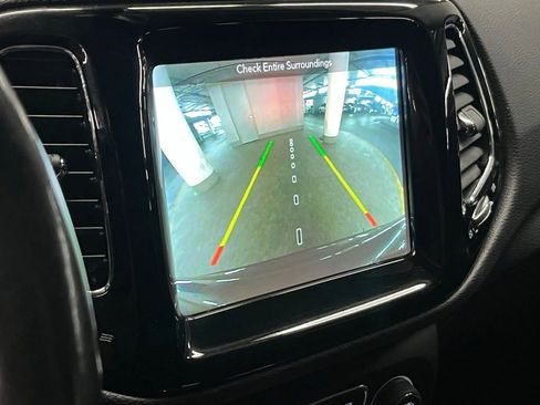 Used 2019 Jeep Compass Altitude image 26