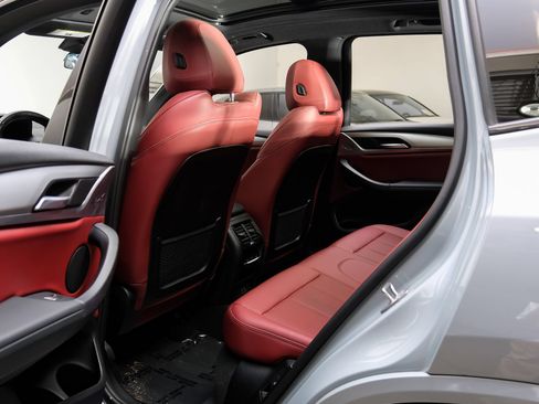 Used 2023 BMW X3 sDrive30i w/ M Sport Package RWD image 47