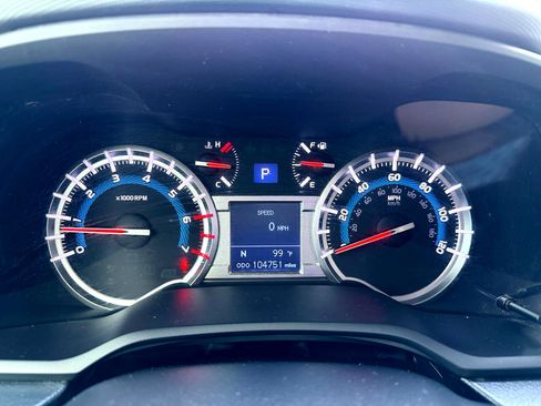 Used 2019 Toyota 4Runner SR5 image 27