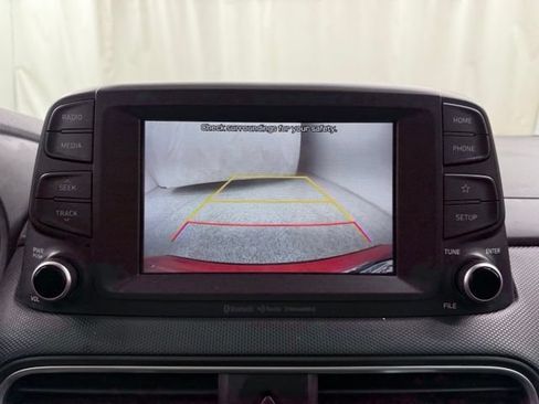 Used 2020 Hyundai Kona SEL FWD image 28