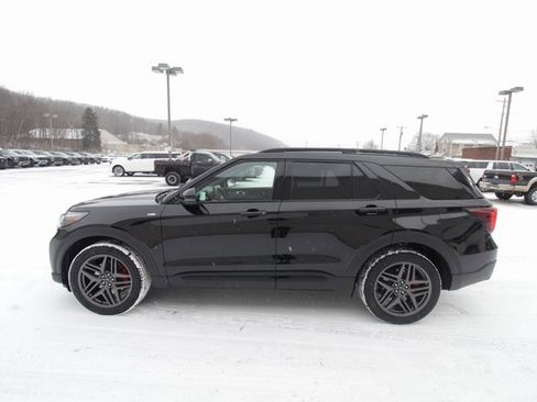 New 2026 Ford Explorer ST-Line image 11
