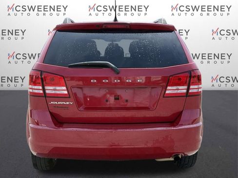 Used 2018 Dodge Journey SE image 4