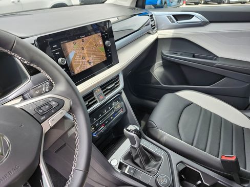 New 2025 Volkswagen Taos SEL image 11