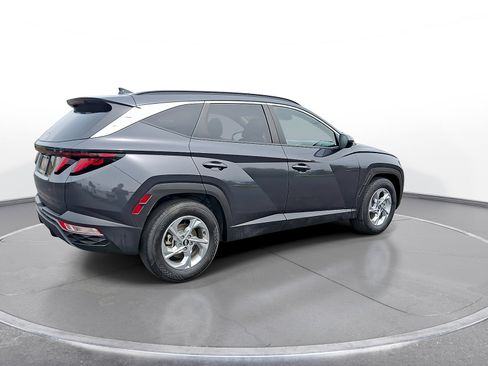 Used 2024 Hyundai Tucson SEL FWD image 8