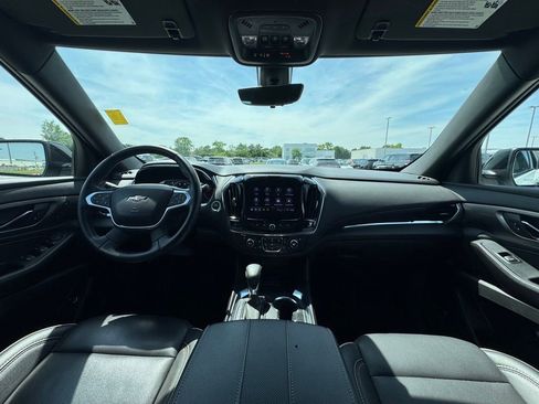 Used 2023 Chevrolet Traverse Premier w/ Redline Edition AWD/4WD image 22