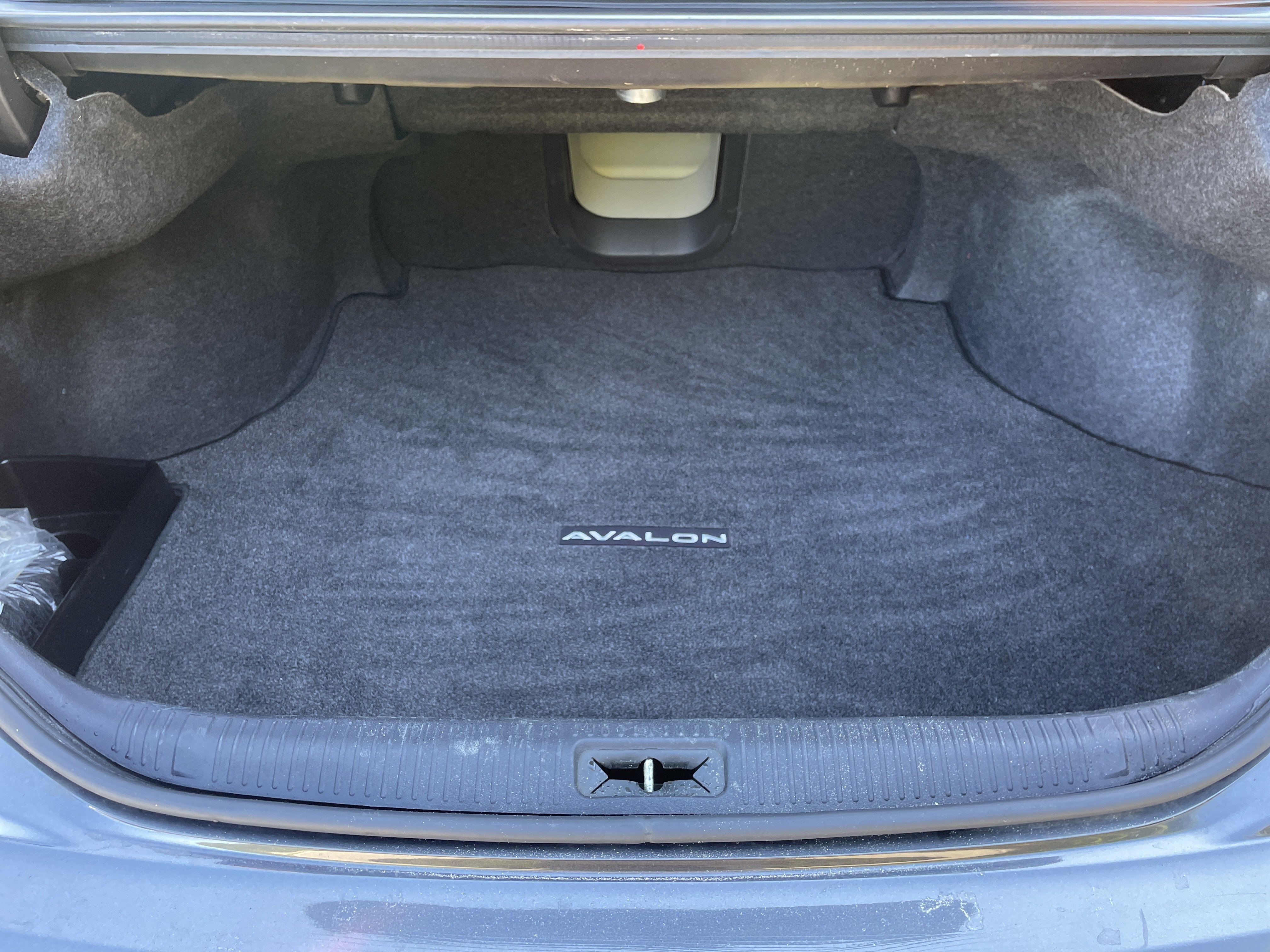 Used 2011 Toyota Avalon FWD image 30