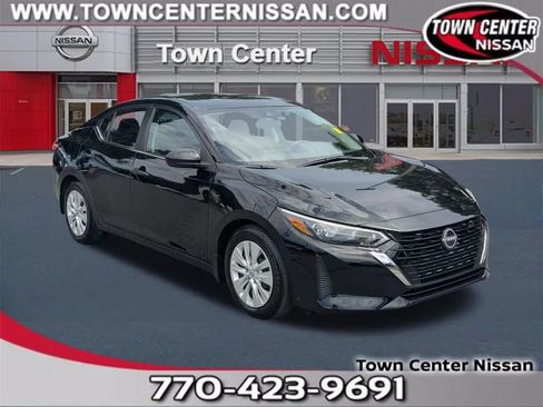 Certified 2025 Nissan Sentra S FWD image 1