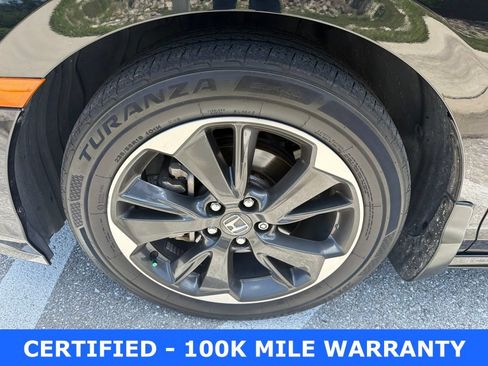 Used 2024 Honda Odyssey Elite image 5