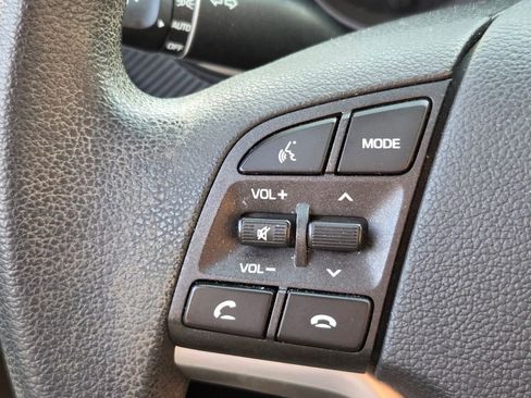 Used 2019 Hyundai Tucson SE image 28