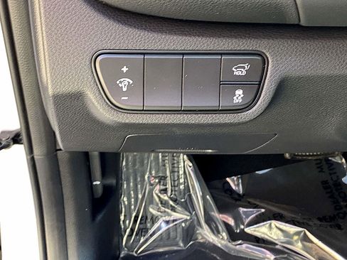 Used 2025 Kia Seltos SX w/ SX Sunroof Package image 22