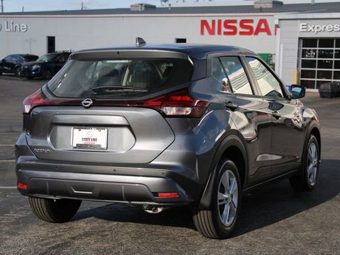 Certified 2025 Nissan Kicks Play S FWD image 10