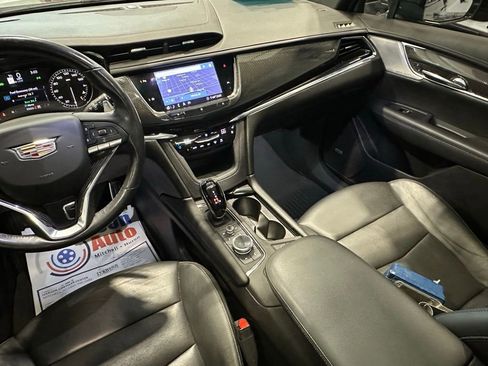 Used 2020 Cadillac XT6 Sport image 29