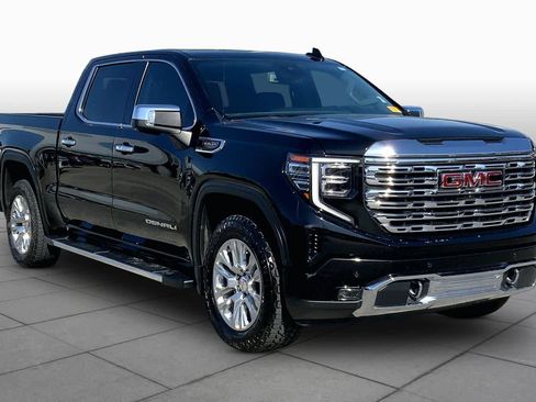 Used 2023 GMC Sierra 1500 Denali AWD/4WD image 3