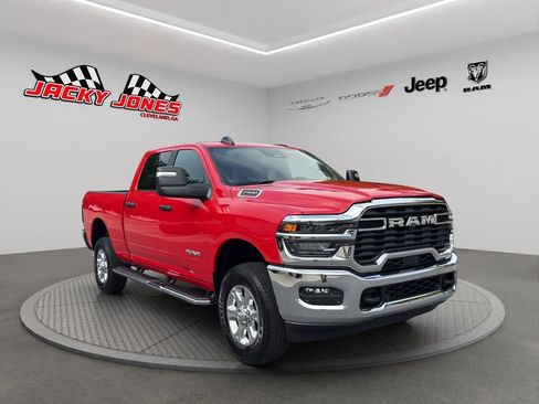 Used 2026 RAM 2500 Big Horn AWD/4WD image 12