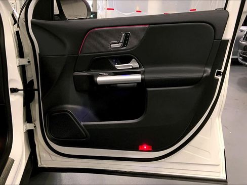 Certified 2023 Mercedes-Benz GLA 250 image 21