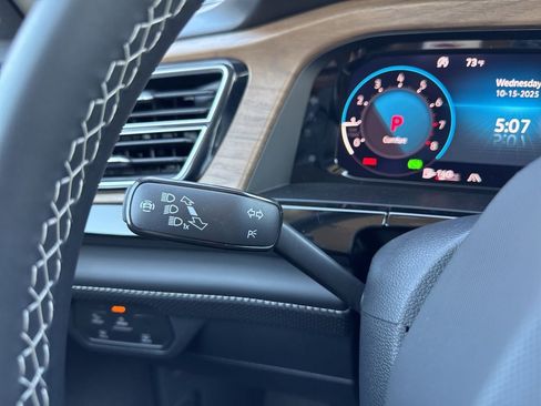 New 2026 Volkswagen Atlas SE image 37