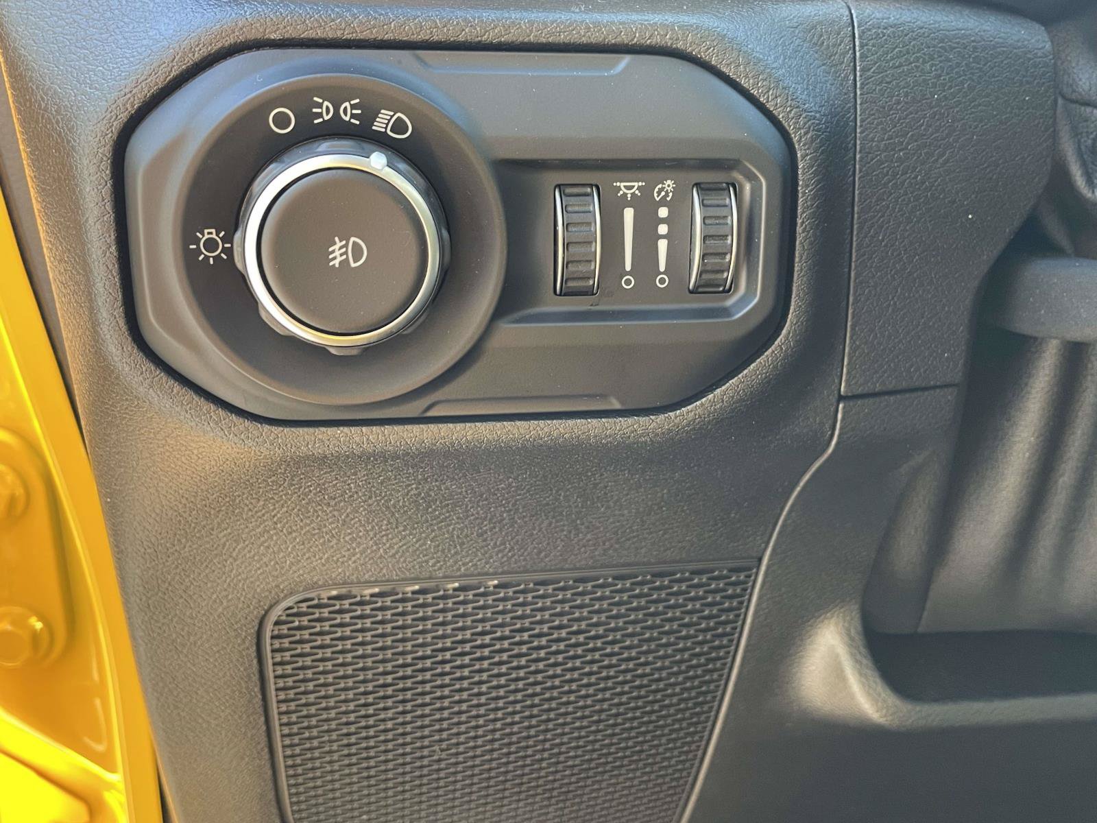 Used 2020 Jeep Wrangler Unlimited Sport AWD/4WD image 22