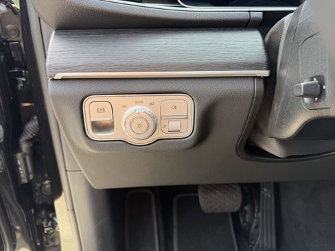 Certified 2026 Mercedes-Benz GLE 350 4MATIC image 6
