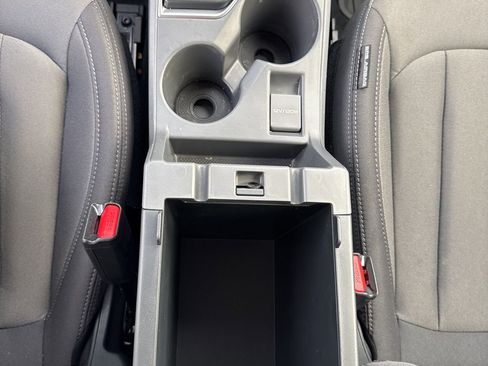 Used 2025 Subaru Crosstrek 2.5i Premium w/ Convenience Package #2 image 21