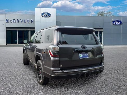 Used 2019 Toyota 4Runner Limited AWD/4WD image 8
