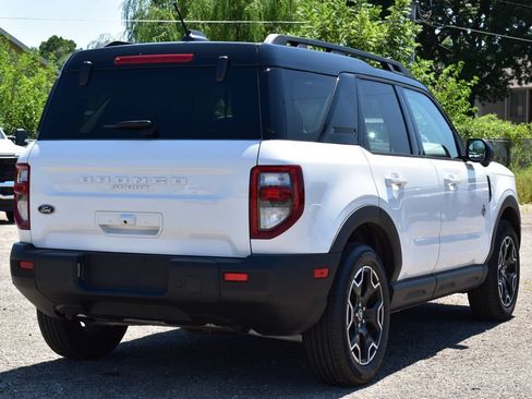 Used 2025 Ford Bronco Sport Outer Banks w/ Outer Banks Tech Package+ AWD/4WD image 6