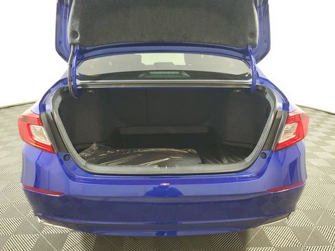 Used 2022 Honda Accord Sport image 9