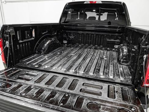 Used 2018 Ford F150 Lariat image 61